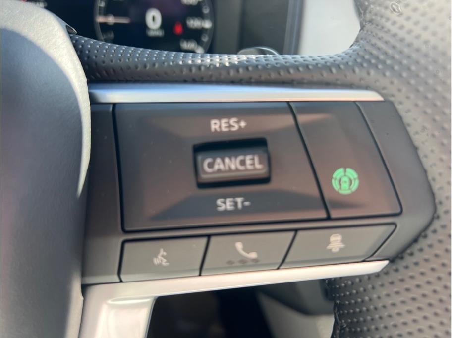 2025 Mitsubishi Outlander PHEV SEL