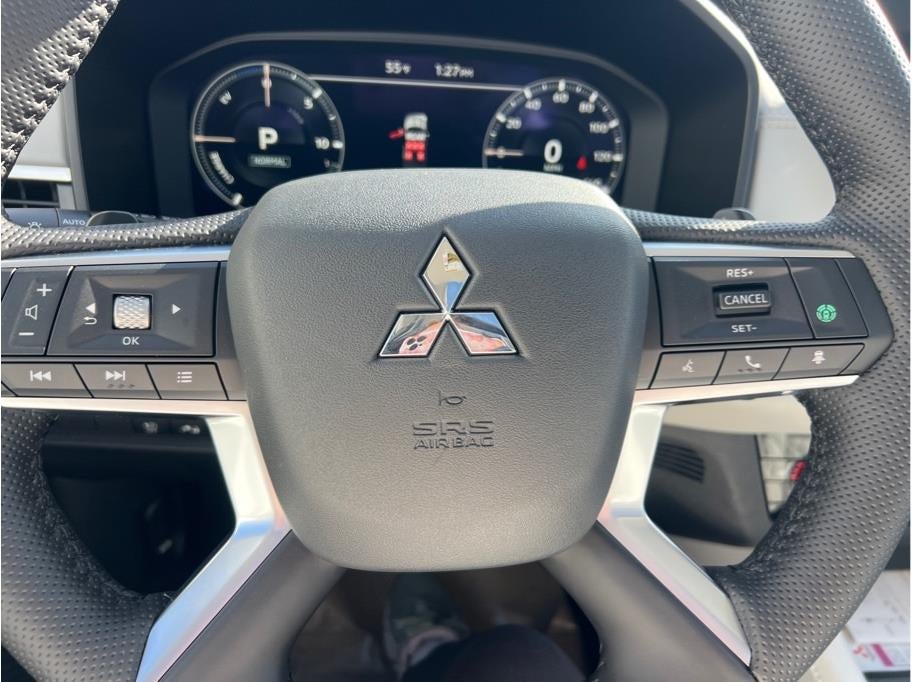 2025 Mitsubishi Outlander PHEV SEL