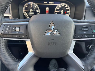 2025 Mitsubishi Outlander PHEV SEL