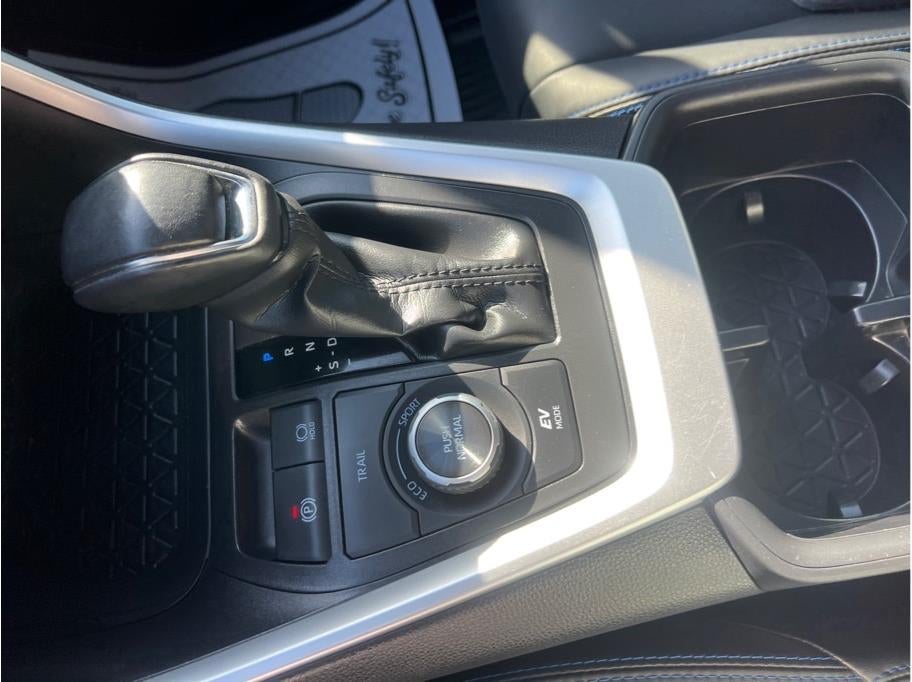 2022 Toyota RAV4 Hybrid XSE Sport Utility 4D