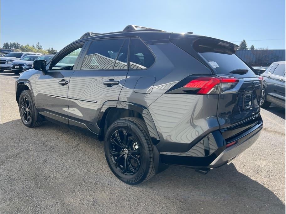 2022 Toyota RAV4 Hybrid XSE Sport Utility 4D