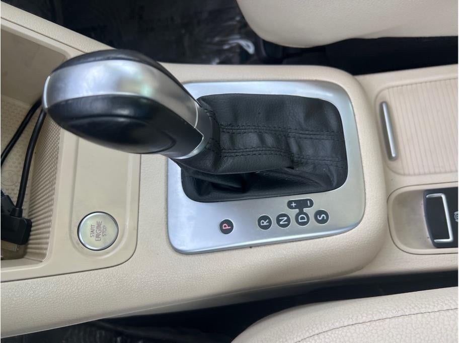 2015 Volkswagen Tiguan 2.0T SEL Sport Utility 4D