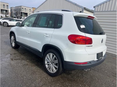 2015 Volkswagen Tiguan 2.0T SEL Sport Utility 4D