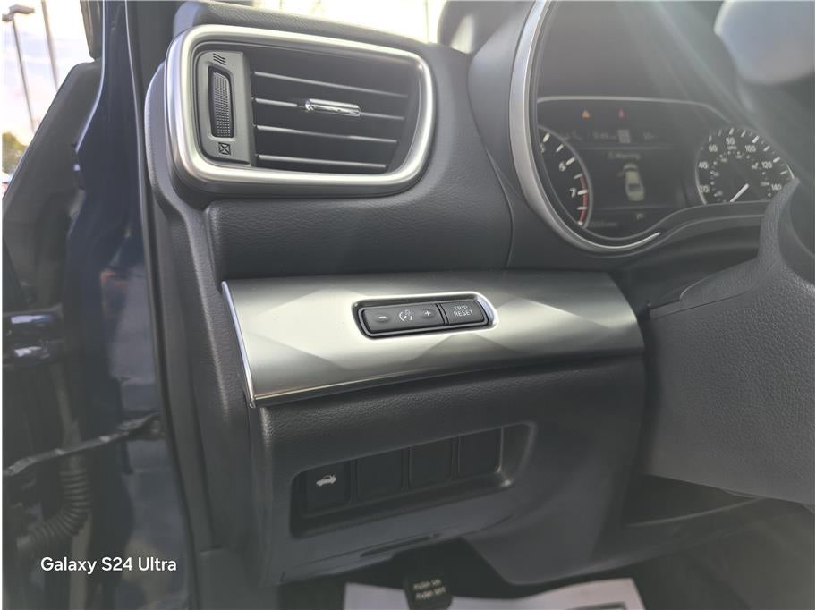 2023 Nissan Maxima SV Sedan 4D