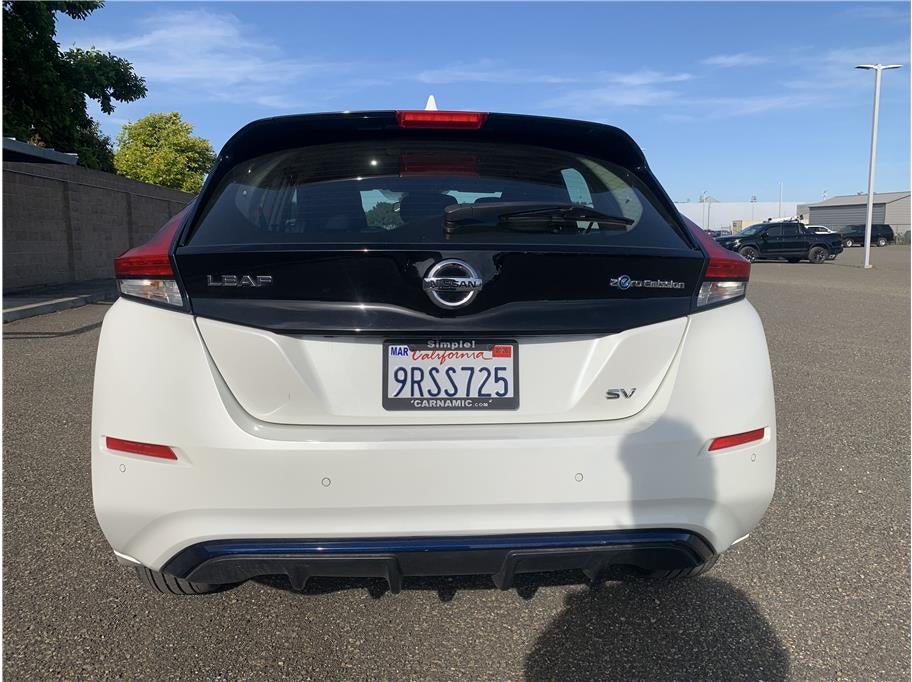 2022 Nissan LEAF SV Hatchback 4D