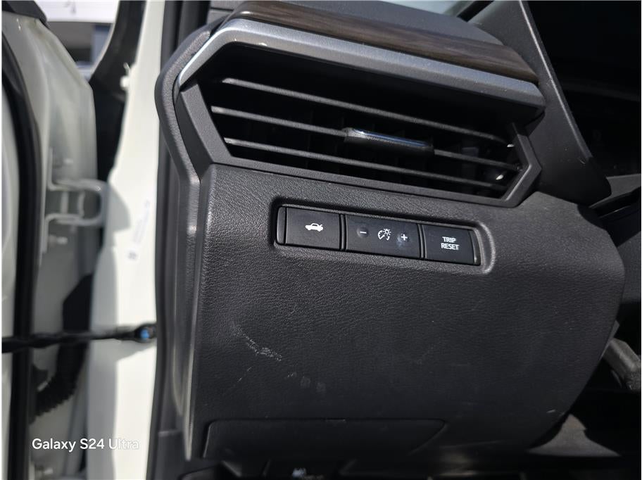 2023 Nissan Altima 2.5 SV Sedan 4D