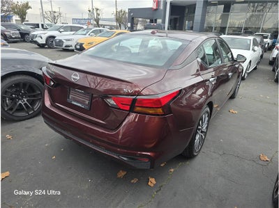 2024 Nissan Altima 2.5 SV Sedan 4D