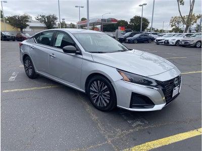 2024 Nissan Altima 2.5 SV Sedan 4D