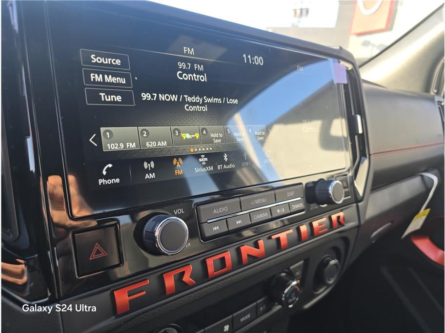 2026 Nissan Frontier Crew Cab PRO-4X Pickup 4D 5 ft