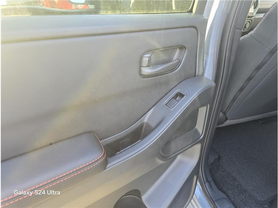 2026 Nissan Frontier Crew Cab PRO-4X Pickup 4D 5 ft