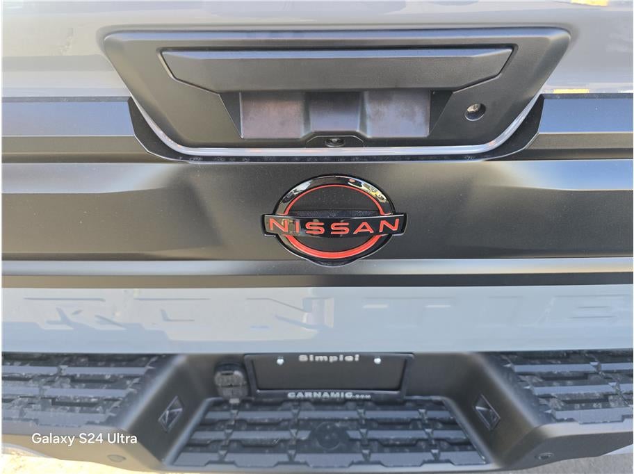 2026 Nissan Frontier Crew Cab PRO-4X Pickup 4D 5 ft