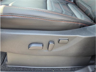 2025 Nissan Frontier Crew Cab PRO-4X Pickup 4D 5 ft