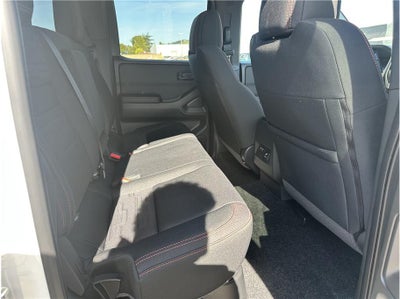 2026 Nissan Frontier Crew Cab PRO-4X Pickup 4D 5 ft