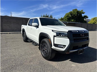 2026 Nissan Frontier Crew Cab PRO-4X Pickup 4D 5 ft