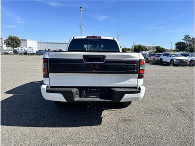 2026 Nissan Frontier Crew Cab PRO-4X Pickup 4D 5 ft