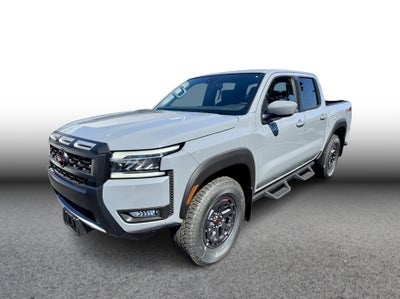 2025 Nissan Frontier Crew Cab PRO-4X Pickup 4D 5 ft
