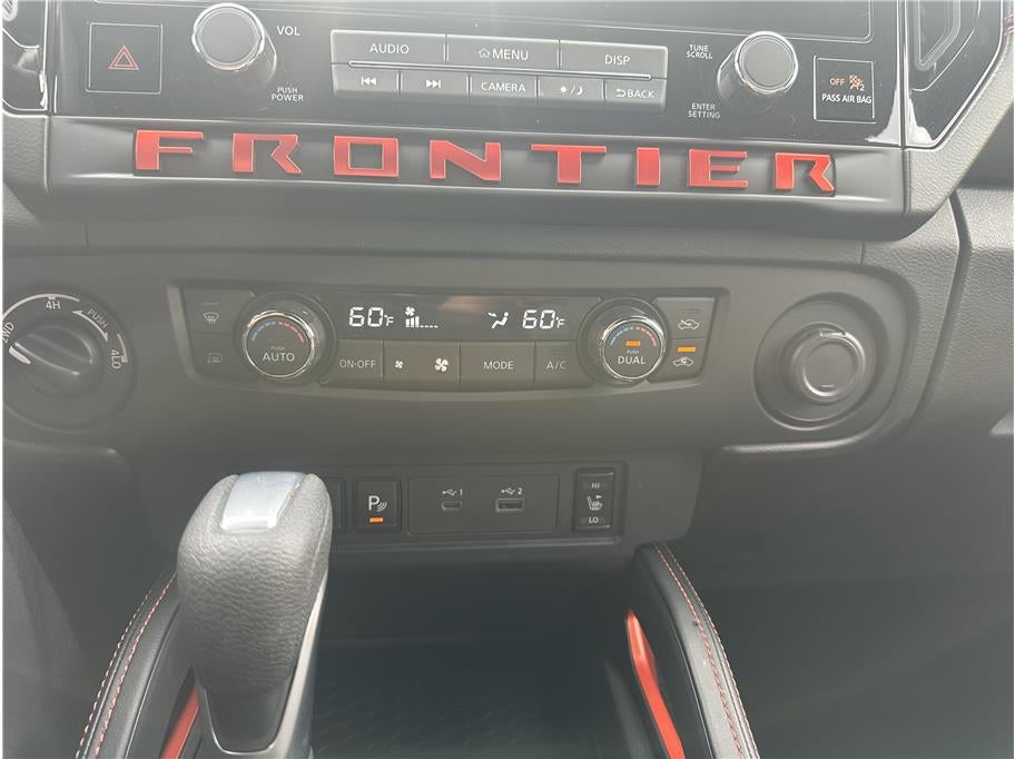 2026 Nissan Frontier Crew Cab PRO-4X Pickup 4D 5 ft