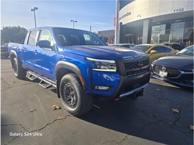 2026 Nissan Frontier Crew Cab PRO-4X Pickup 4D 6 ft
