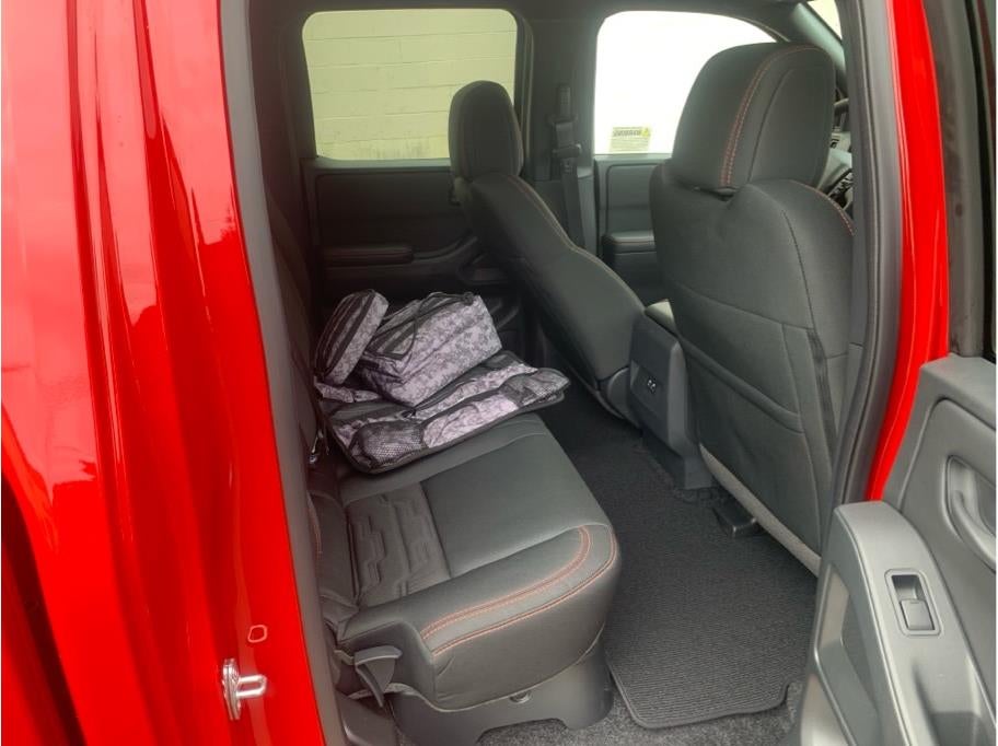 2026 Nissan Frontier Crew Cab PRO-4X Pickup 4D 6 ft