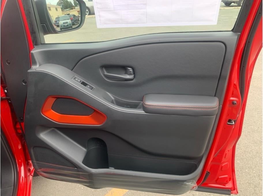 2026 Nissan Frontier Crew Cab PRO-4X Pickup 4D 6 ft