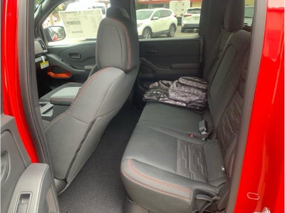 2026 Nissan Frontier Crew Cab PRO-4X Pickup 4D 6 ft