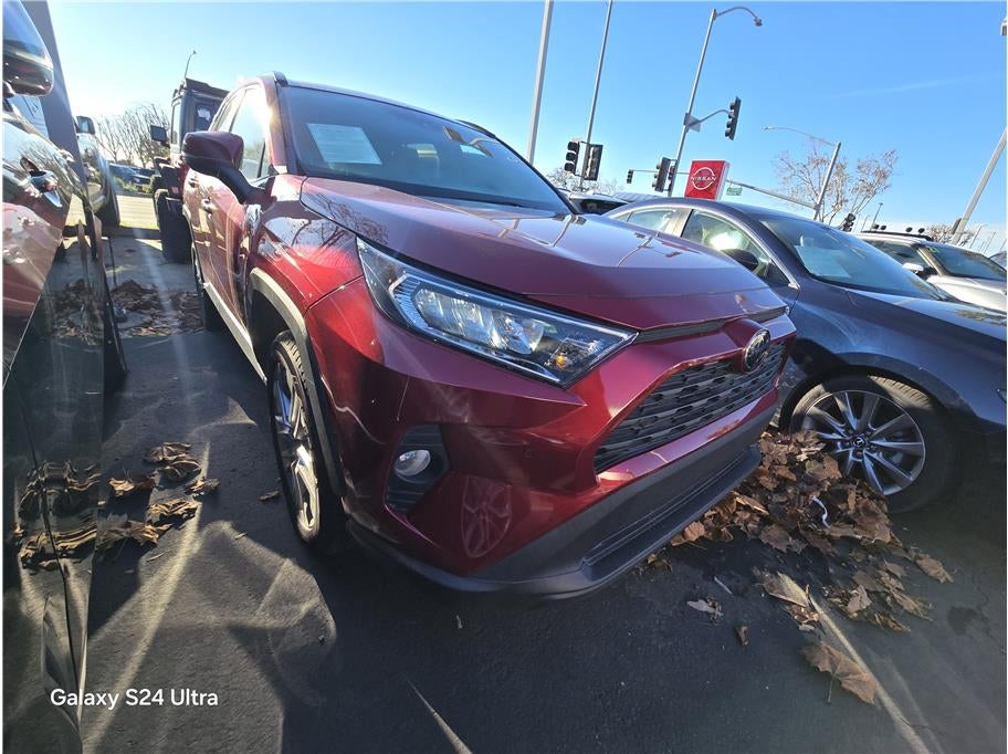 2020 Toyota RAV4 XLE Premium Sport Utility 4D