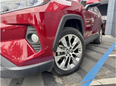 2020 Toyota RAV4 XLE Premium Sport Utility 4D