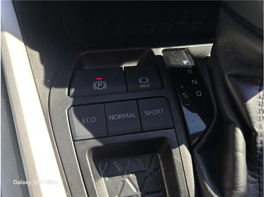 2023 Toyota RAV4 XLE Sport Utility 4D