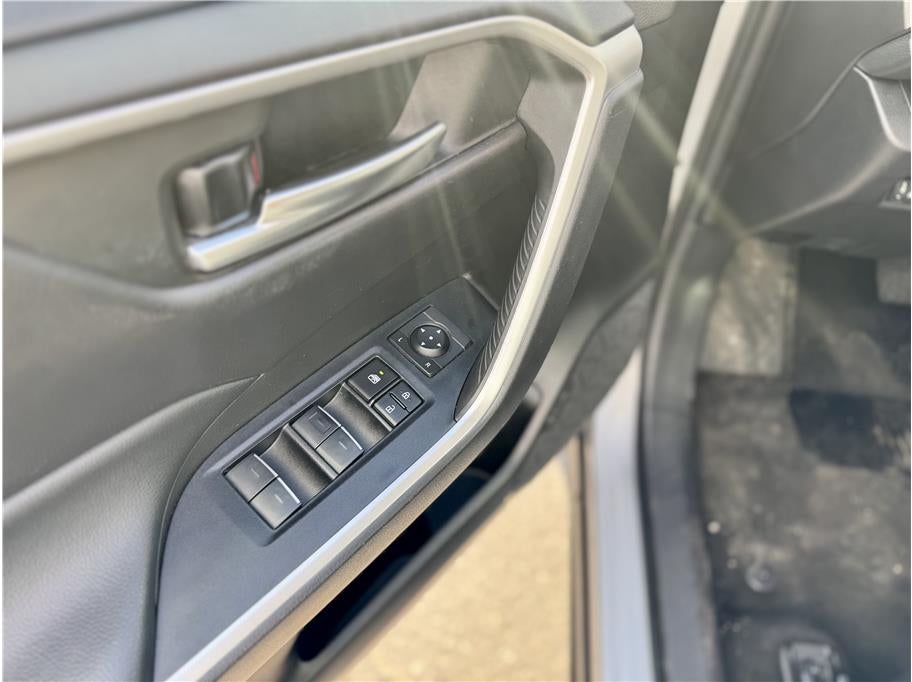 2023 Toyota RAV4 XLE Sport Utility 4D