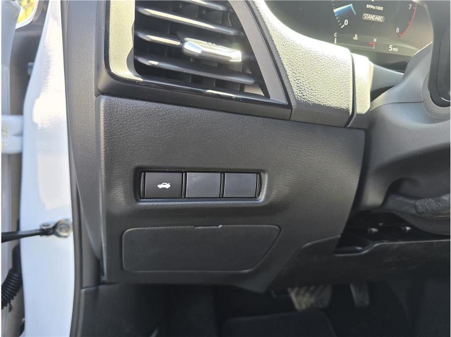2026 Nissan Sentra SV Sedan 4D