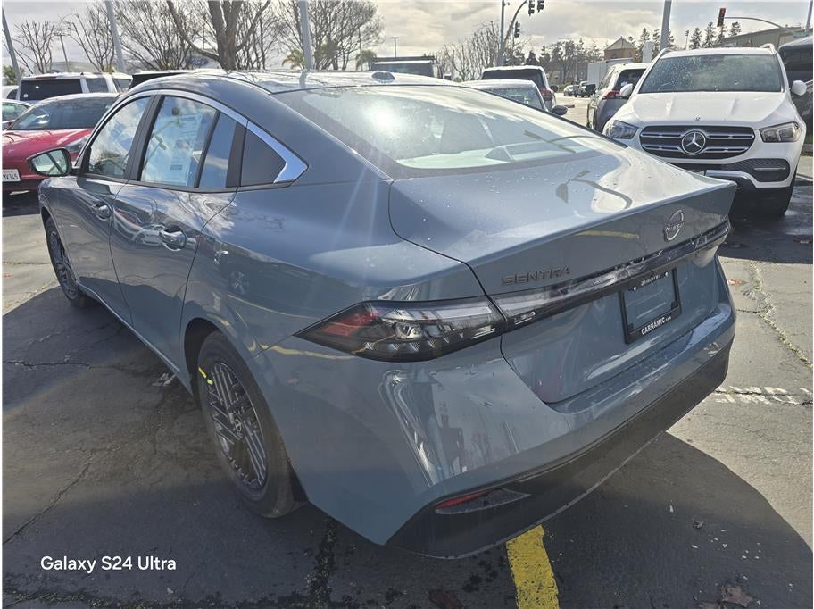2026 Nissan Sentra SV Sedan 4D