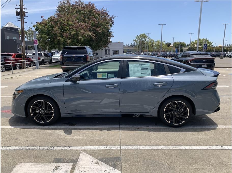 2026 Nissan Sentra SR Sedan 4D