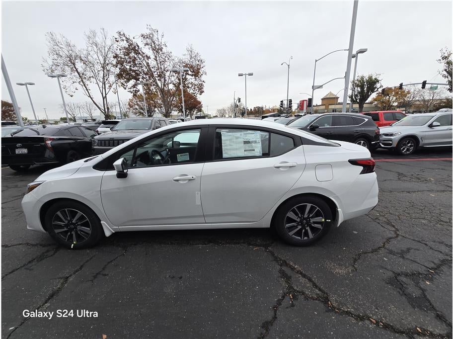 2025 Nissan Versa SV