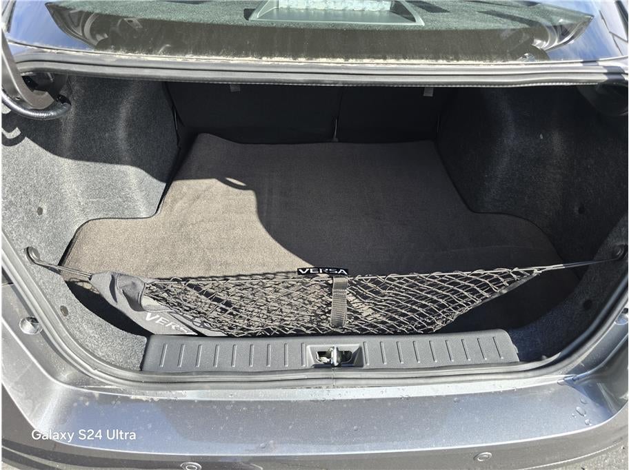 2025 Nissan Versa SV Sedan 4D