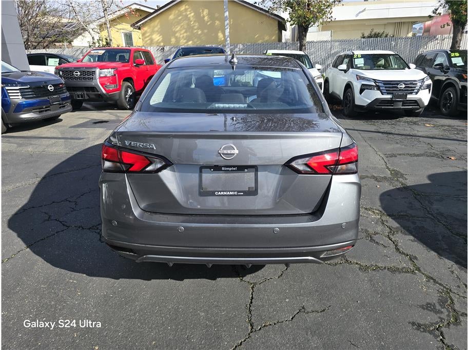 2025 Nissan Versa SV Sedan 4D