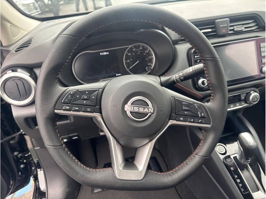 2025 Nissan Versa SR Sedan 4D