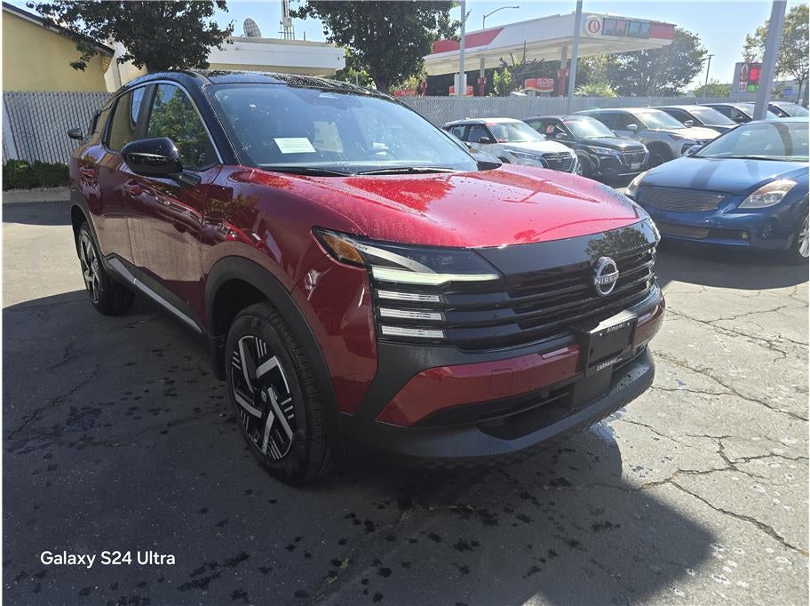 2025 Nissan Kicks SV