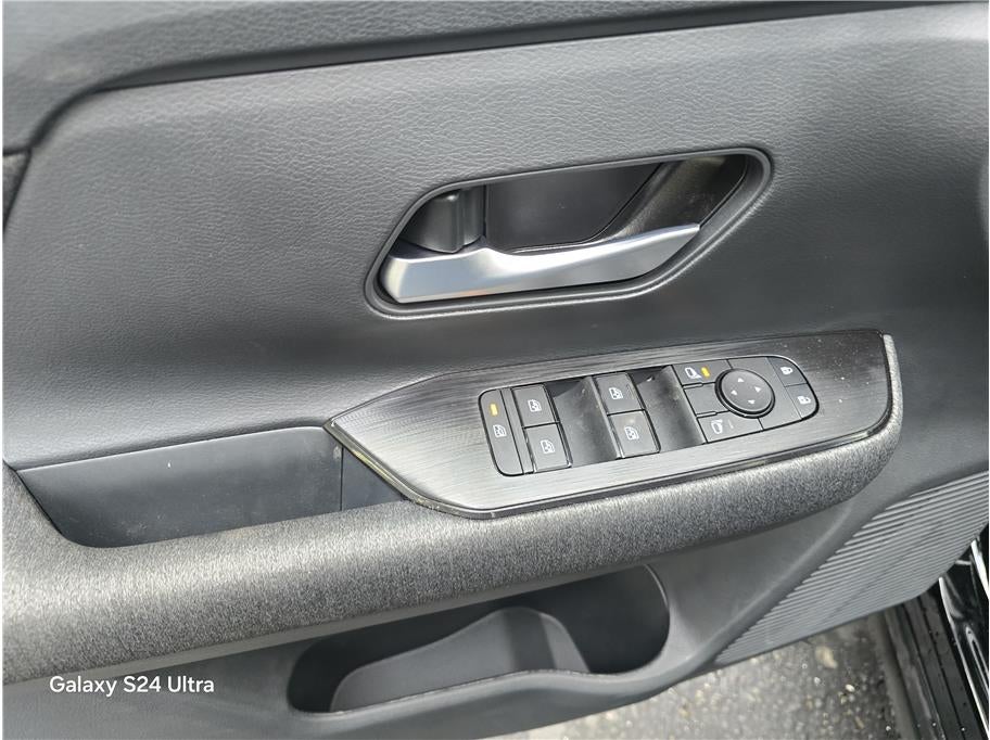 2026 Nissan Kicks SV Sport Utility 4D