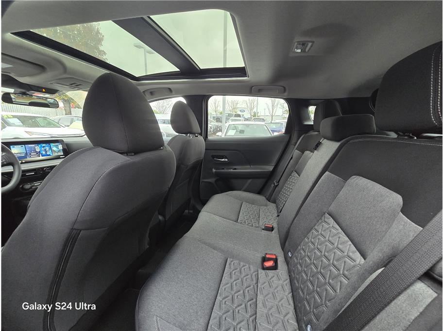 2026 Nissan Kicks SV Sport Utility 4D