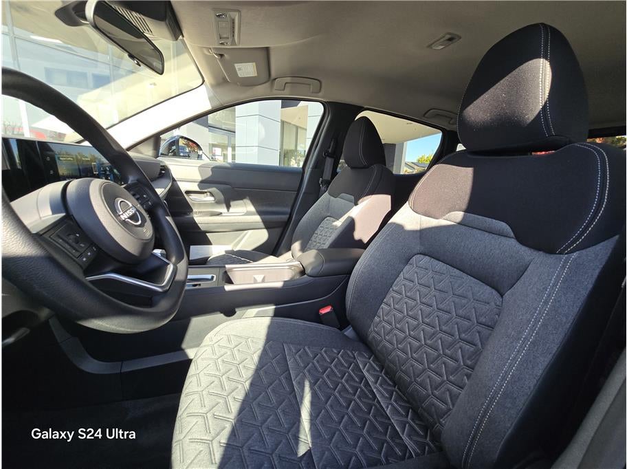 2026 Nissan Kicks SV Sport Utility 4D