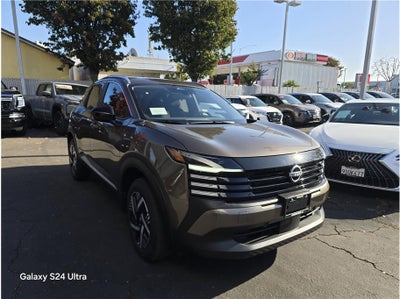 2026 Nissan Kicks SV Sport Utility 4D