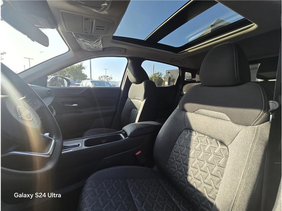 2026 Nissan Kicks SV Sport Utility 4D