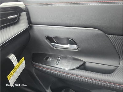 2026 Nissan Kicks SR Sport Utility 4D