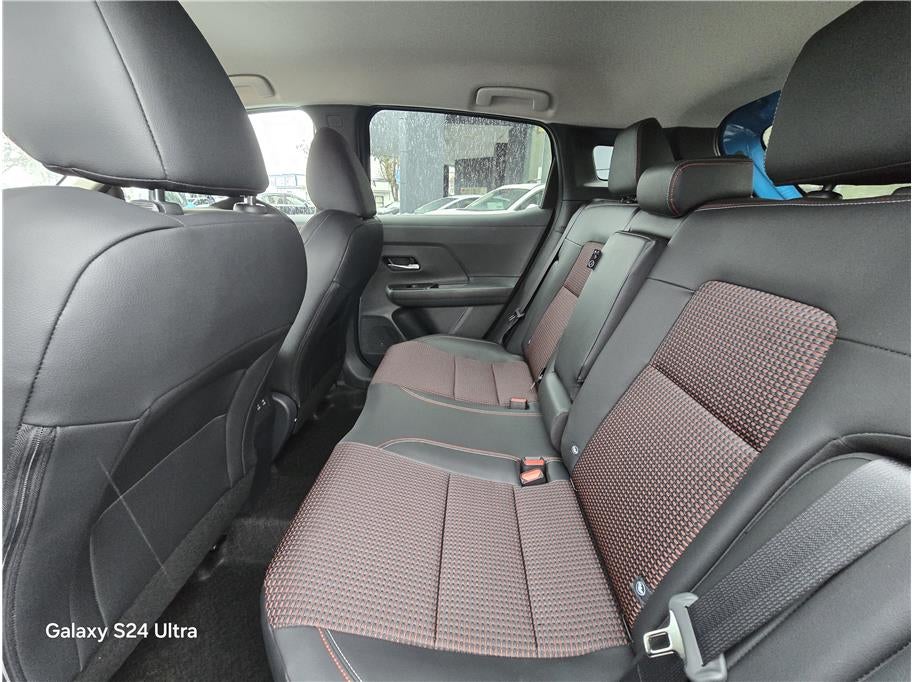 2026 Nissan Kicks SR Sport Utility 4D