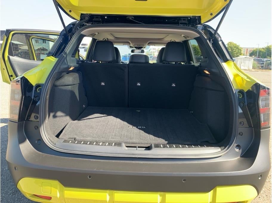 2026 Nissan Kicks SR Sport Utility 4D