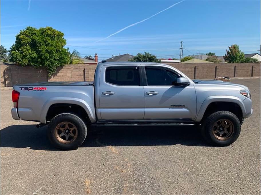 2016 Toyota Tacoma Double Cab TRD Sport Pickup 4D 5 ft