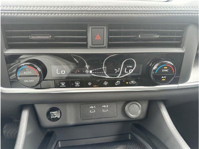 2026 Nissan Rogue SV (2026.5) Sport Utility 4D