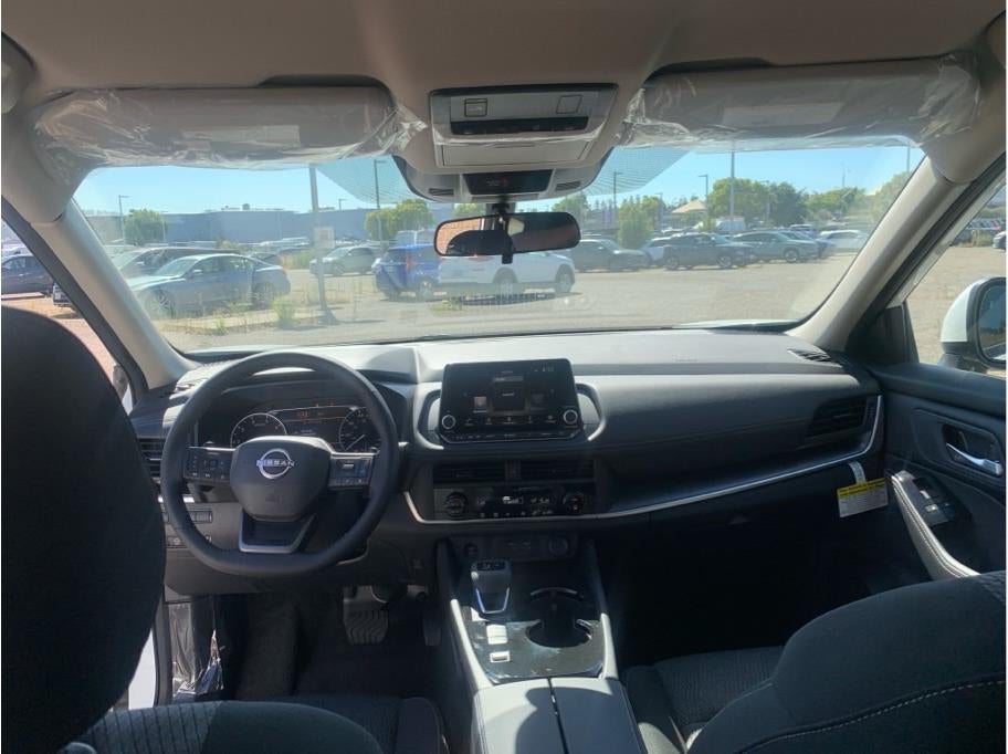 2026 Nissan Rogue SV (2026.5) Sport Utility 4D