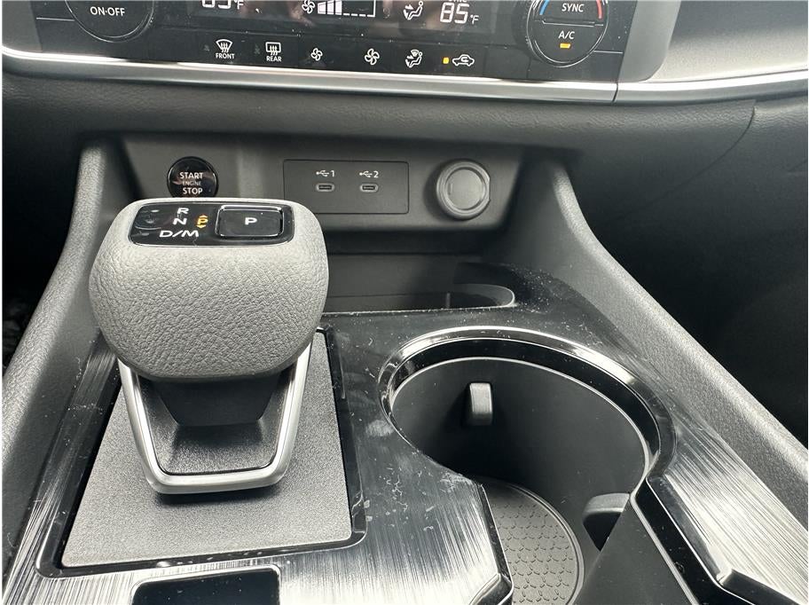 2026 Nissan Rogue SV (2026.5) Sport Utility 4D