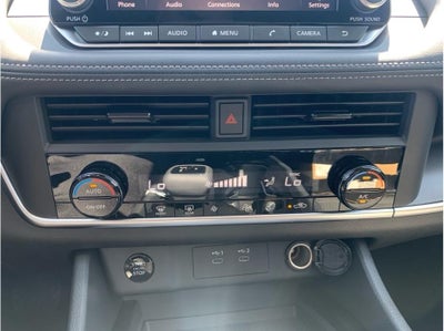 2026 Nissan Rogue SV (2026.5) Sport Utility 4D